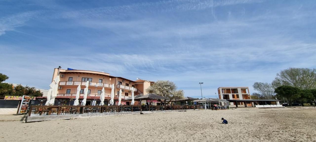 Apartments Mark - 10 M From Sea メドゥリン エクステリア 写真