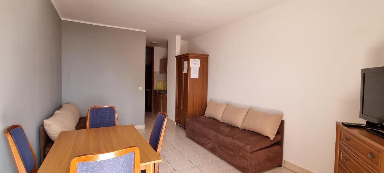 Apartments Mark - 10 M From Sea メドゥリン エクステリア 写真
