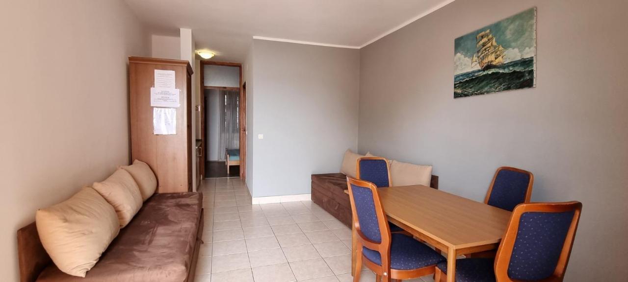 Apartments Mark - 10 M From Sea メドゥリン エクステリア 写真